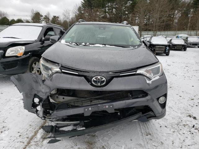 Photo 4 VIN: JTMRFREV7HJ707424 - TOYOTA RAV4 XLE 