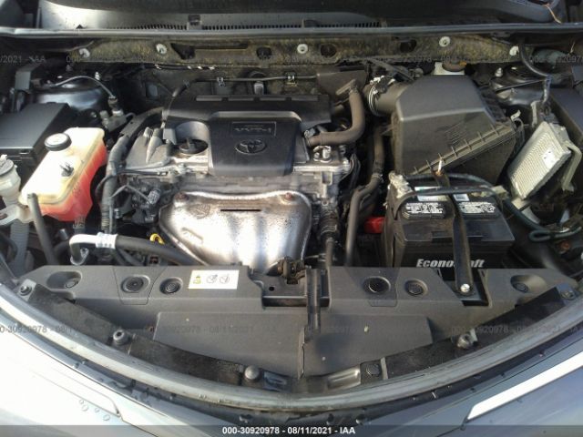 Photo 9 VIN: JTMRFREV7HJ714857 - TOYOTA RAV4 