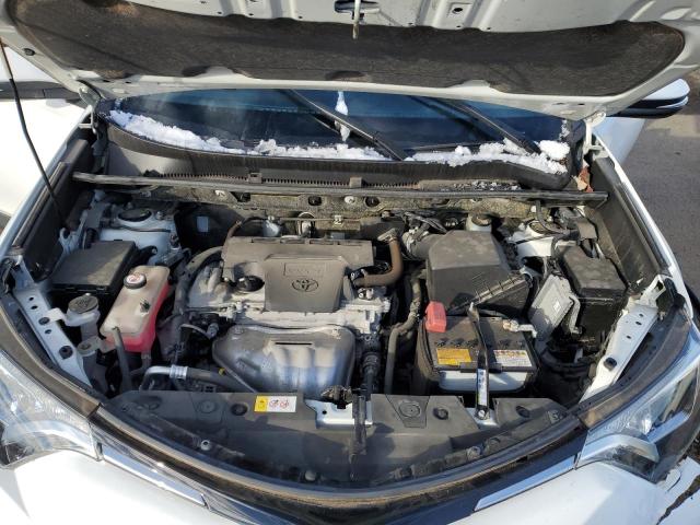 Photo 11 VIN: JTMRFREV7HJ715653 - TOYOTA RAV4 XLE 