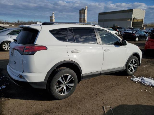 Photo 2 VIN: JTMRFREV7HJ715653 - TOYOTA RAV4 XLE 