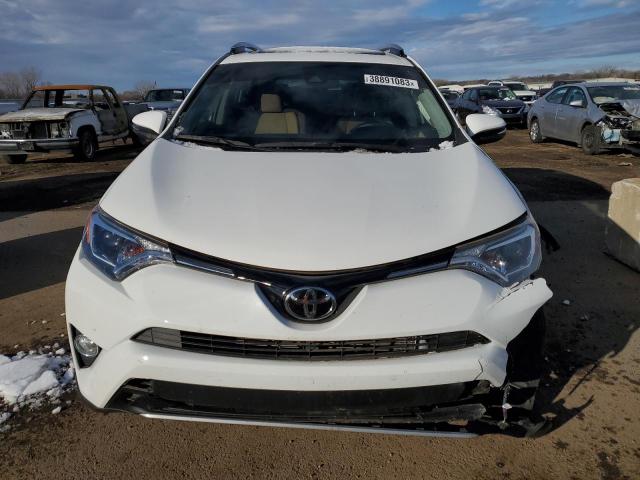 Photo 4 VIN: JTMRFREV7HJ715653 - TOYOTA RAV4 XLE 