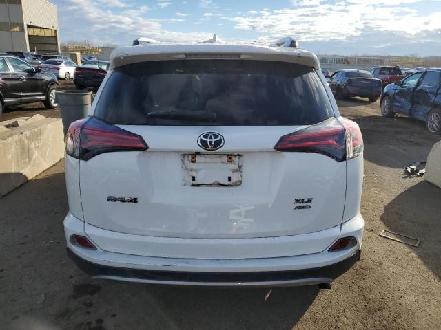 Photo 5 VIN: JTMRFREV7HJ715653 - TOYOTA RAV4 XLE 