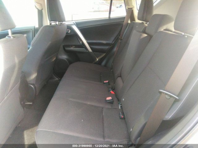 Photo 7 VIN: JTMRFREV7JD235424 - TOYOTA RAV4 