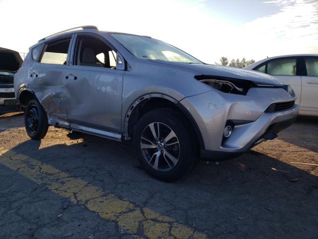 Photo 3 VIN: JTMRFREV7JJ248630 - TOYOTA RAV4 