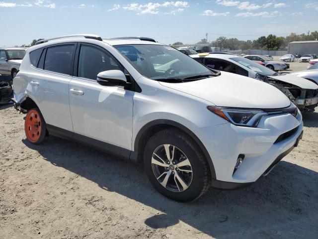 Photo 3 VIN: JTMRFREV7JJ745922 - TOYOTA RAV4 ADVEN 