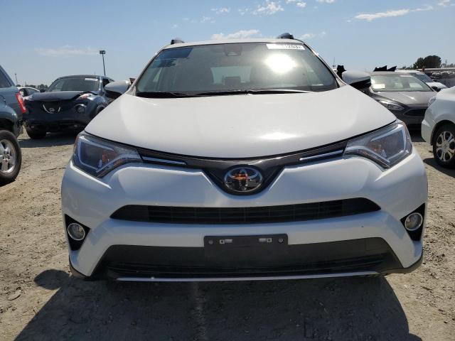 Photo 4 VIN: JTMRFREV7JJ745922 - TOYOTA RAV4 ADVEN 