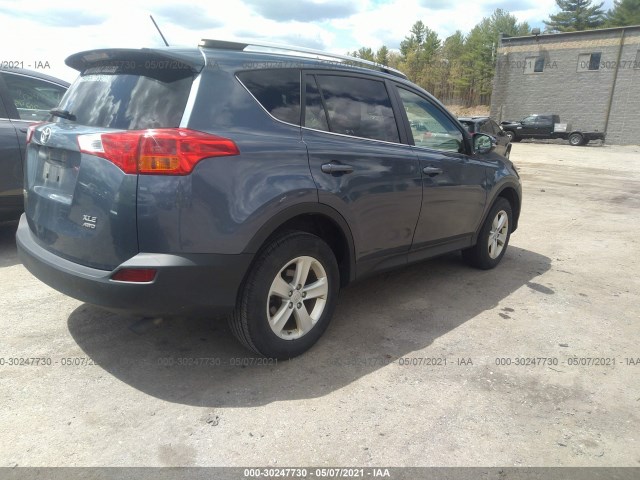 Photo 3 VIN: JTMRFREV8D5002165 - TOYOTA RAV4 