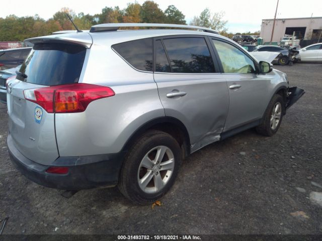 Photo 3 VIN: JTMRFREV8D5024196 - TOYOTA RAV4 