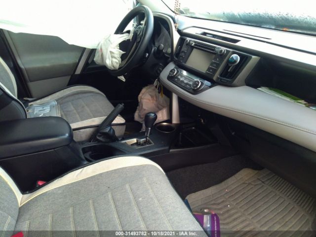 Photo 4 VIN: JTMRFREV8D5024196 - TOYOTA RAV4 