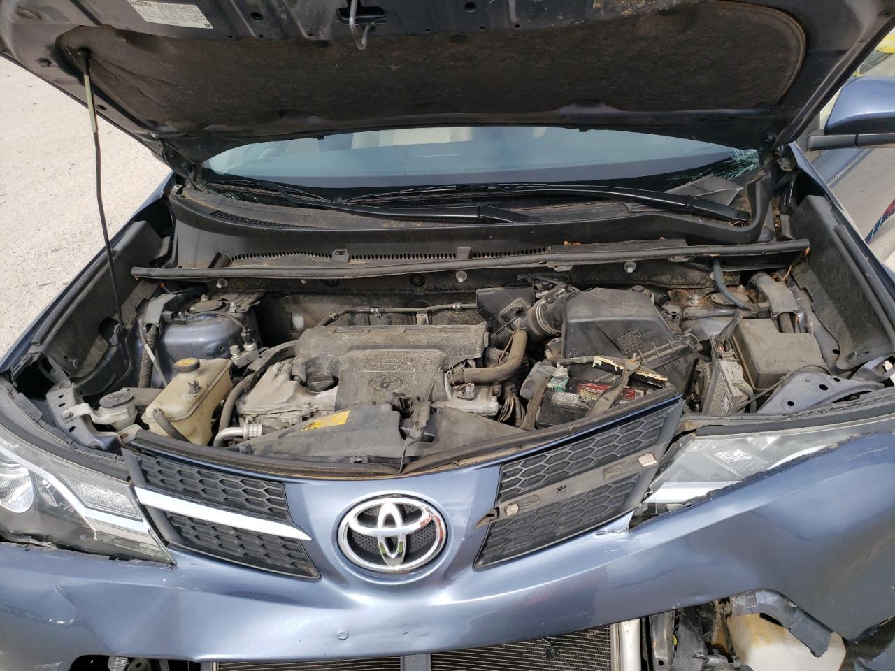 Photo 10 VIN: JTMRFREV8ED049929 - TOYOTA RAV 4 