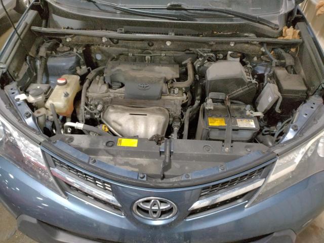 Photo 6 VIN: JTMRFREV8ED072904 - TOYOTA RAV4 XLE 