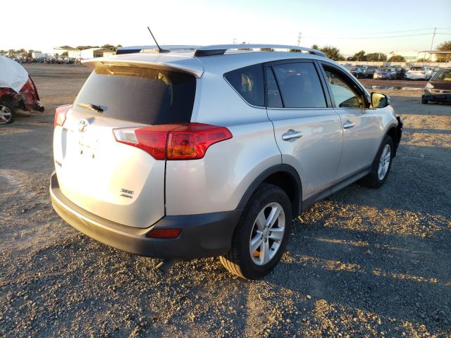 Photo 3 VIN: JTMRFREV8ED094675 - TOYOTA RAV4 XLE 