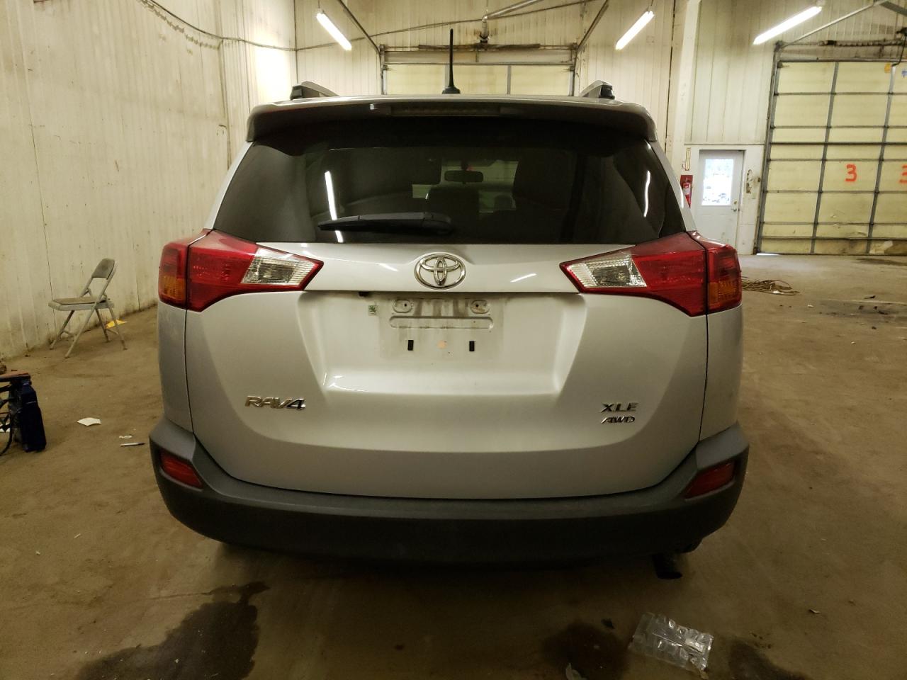 Photo 5 VIN: JTMRFREV8EJ005642 - TOYOTA RAV 4 