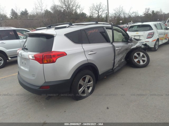 Photo 3 VIN: JTMRFREV8FD103568 - TOYOTA RAV4 