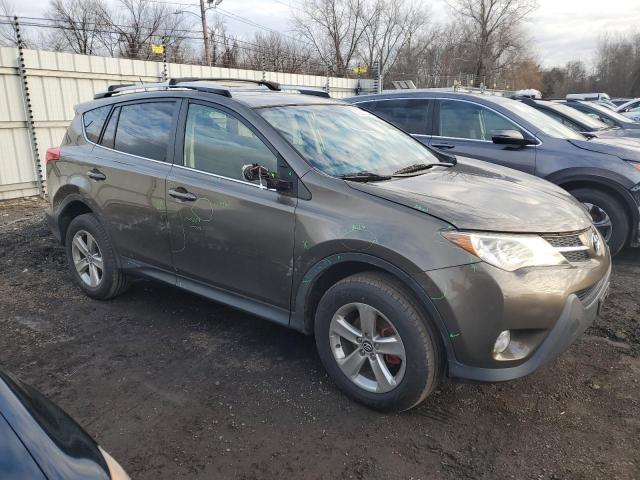 Photo 3 VIN: JTMRFREV8FD114487 - TOYOTA RAV4 