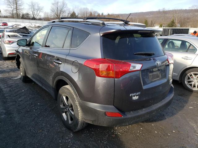 Photo 2 VIN: JTMRFREV8FD170400 - TOYOTA RAV4 XLE 