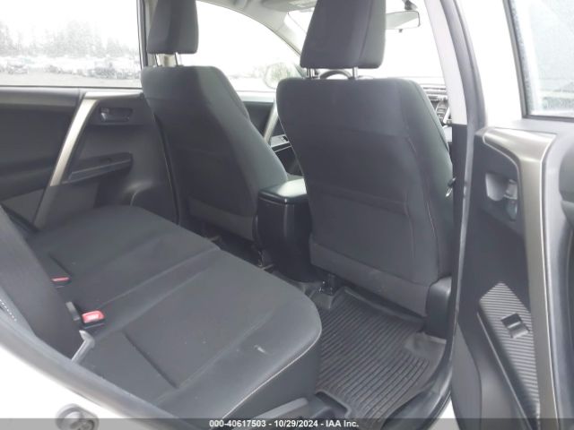 Photo 7 VIN: JTMRFREV8FJ013323 - TOYOTA RAV4 