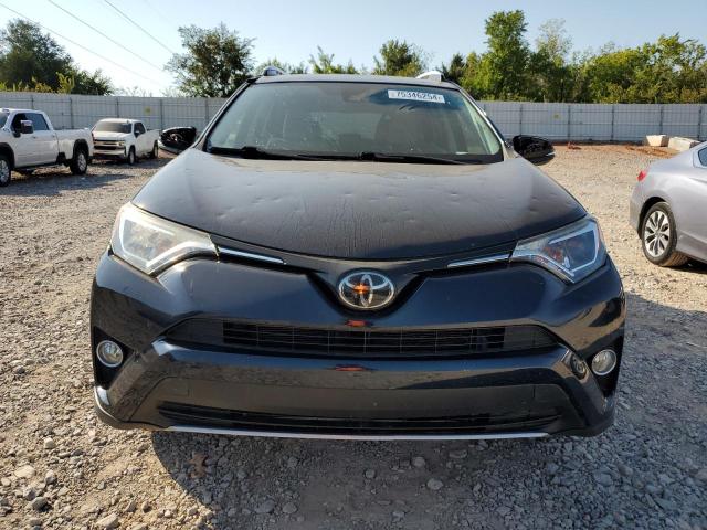 Photo 4 VIN: JTMRFREV8HD207903 - TOYOTA RAV4 XLE 