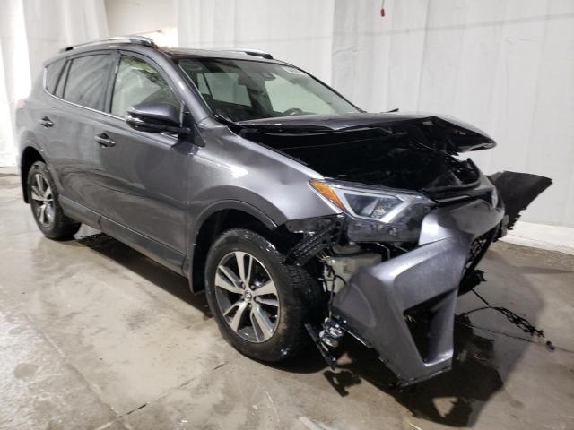 Photo 3 VIN: JTMRFREV8HJ104918 - TOYOTA RAV4 XLE 