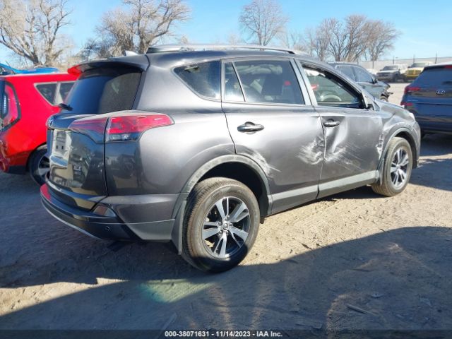 Photo 3 VIN: JTMRFREV8HJ131567 - TOYOTA RAV4 