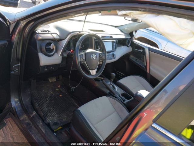 Photo 4 VIN: JTMRFREV8HJ131567 - TOYOTA RAV4 