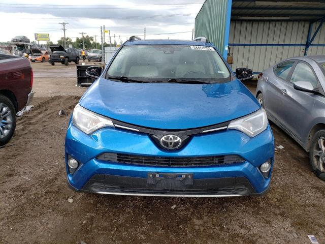 Photo 4 VIN: JTMRFREV8HJ165489 - TOYOTA RAV4 XLE 