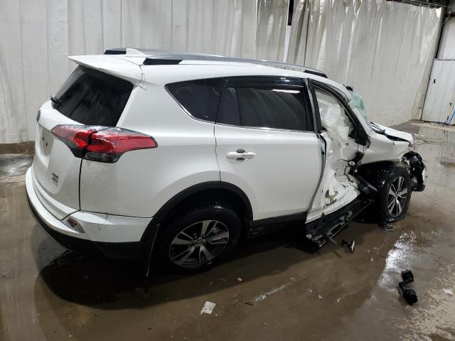 Photo 2 VIN: JTMRFREV8JD243998 - TOYOTA RAV4 