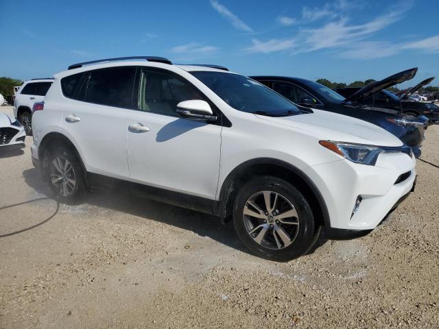 Photo 3 VIN: JTMRFREV8JJ183528 - TOYOTA RAV4 ADVEN 