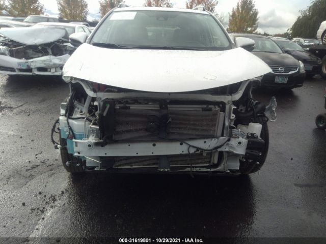 Photo 5 VIN: JTMRFREV8JJ235143 - TOYOTA RAV4 