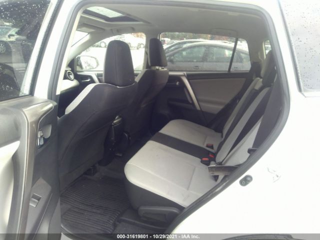 Photo 7 VIN: JTMRFREV8JJ235143 - TOYOTA RAV4 