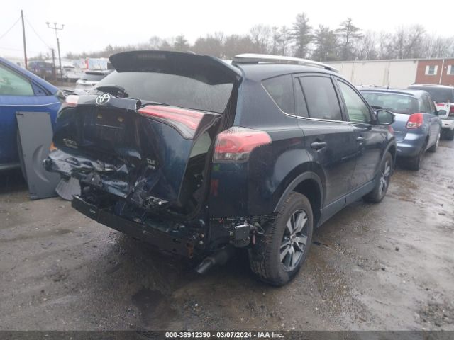 Photo 3 VIN: JTMRFREV8JJ246854 - TOYOTA RAV4 