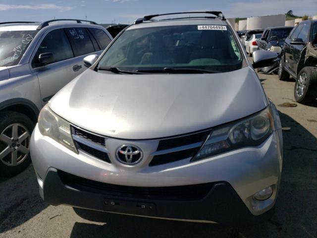 Photo 4 VIN: JTMRFREV9D5010338 - TOYOTA RAV4 XLE 