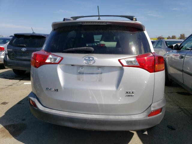 Photo 5 VIN: JTMRFREV9D5010338 - TOYOTA RAV4 XLE 