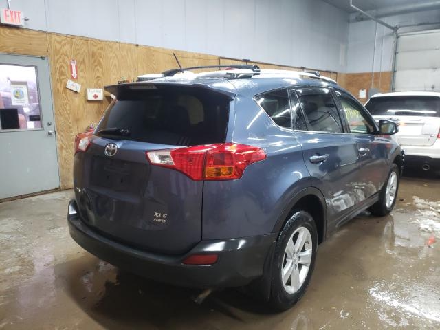 Photo 3 VIN: JTMRFREV9ED074435 - TOYOTA RAV4 XLE 