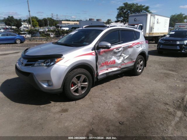 Photo 1 VIN: JTMRFREV9FD157140 - TOYOTA RAV4 