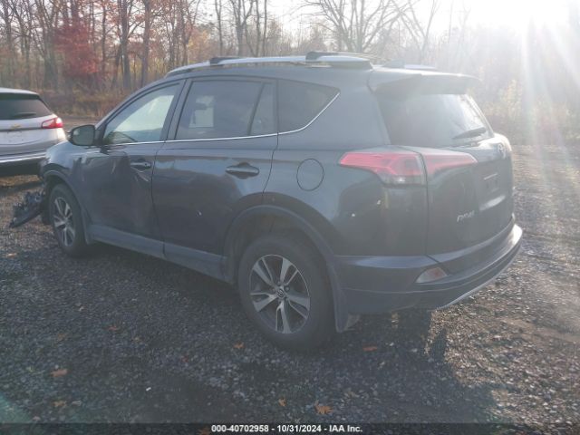 Photo 2 VIN: JTMRFREV9GJ104196 - TOYOTA RAV4 