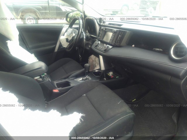 Photo 4 VIN: JTMRFREV9HD209837 - TOYOTA RAV4 