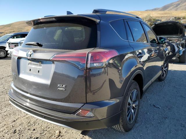 Photo 3 VIN: JTMRFREV9HJ136518 - TOYOTA RAV4 XLE 