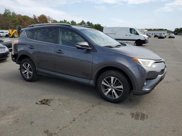 Photo 3 VIN: JTMRFREV9HJ706727 - TOYOTA RAV4 XLE 