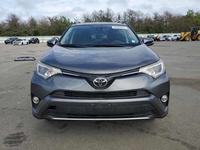 Photo 4 VIN: JTMRFREV9HJ706727 - TOYOTA RAV4 XLE 