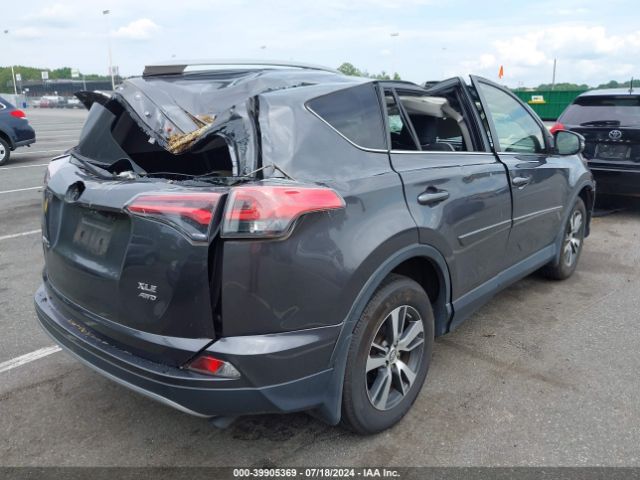 Photo 3 VIN: JTMRFREV9JJ723856 - TOYOTA RAV4 