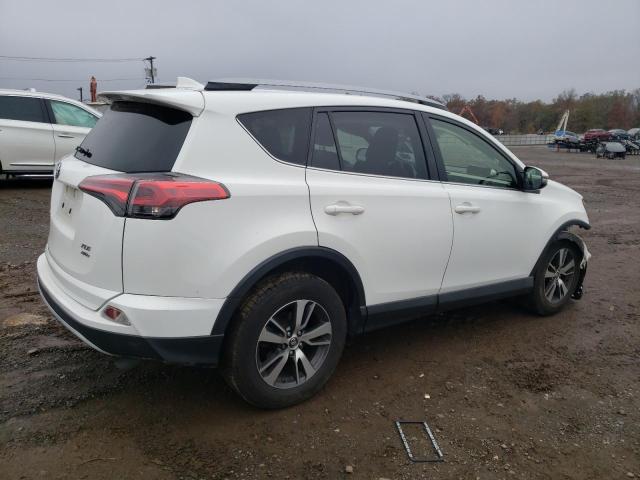 Photo 2 VIN: JTMRFREV9JJ738910 - TOYOTA RAV4 