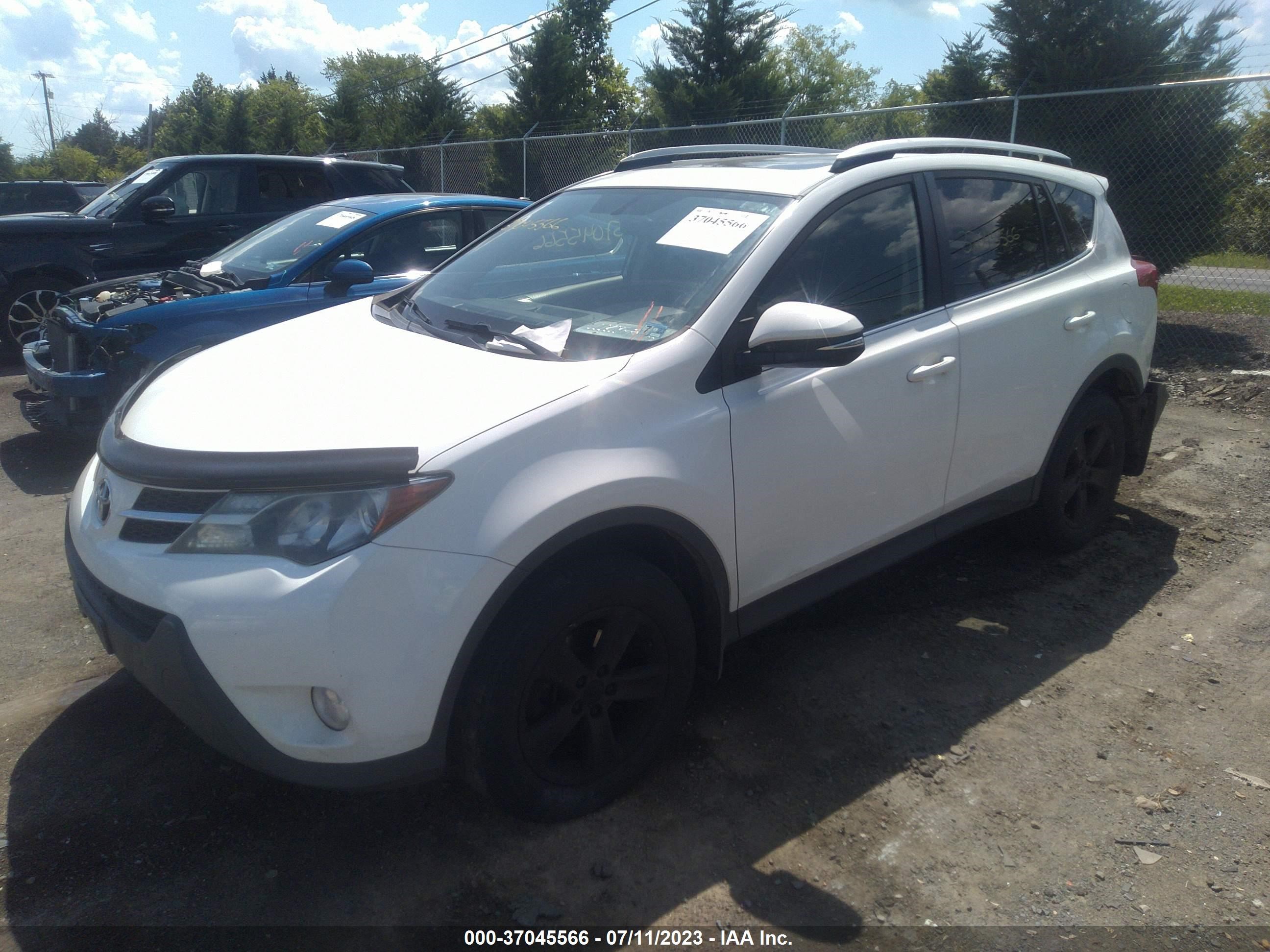 Photo 1 VIN: JTMRFREVXDD025520 - TOYOTA RAV 4 