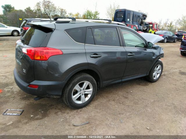 Photo 3 VIN: JTMRFREVXED079885 - TOYOTA RAV4 