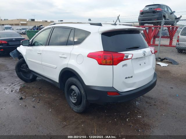 Photo 2 VIN: JTMRFREVXFD154229 - TOYOTA RAV4 