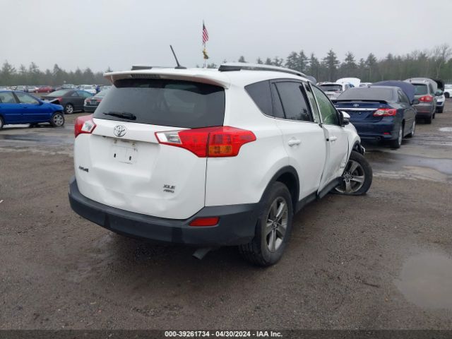 Photo 3 VIN: JTMRFREVXFD163318 - TOYOTA RAV4 