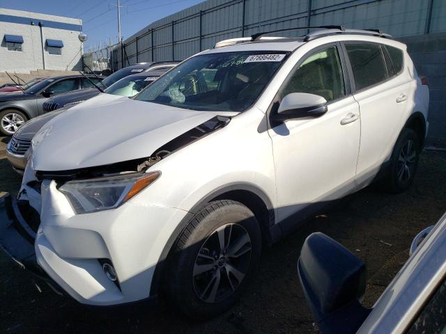 Photo 0 VIN: JTMRFREVXHD202606 - TOYOTA RAV4 XLE 