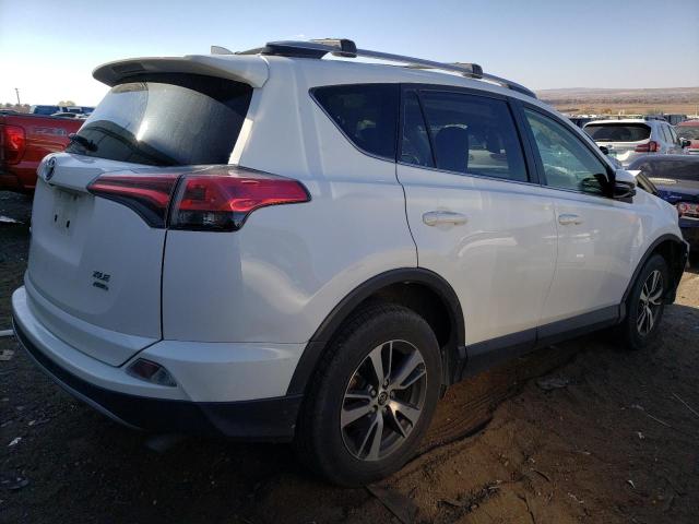 Photo 2 VIN: JTMRFREVXHD202606 - TOYOTA RAV4 XLE 