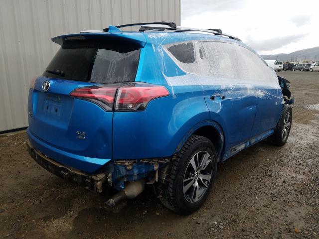 Photo 3 VIN: JTMRFREVXHD214495 - TOYOTA RAV4 XLE 