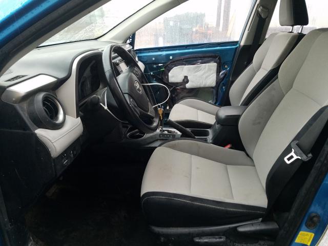 Photo 4 VIN: JTMRFREVXHD214495 - TOYOTA RAV4 XLE 